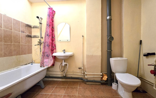 Продам однокомнатную (1-комн.) квартиру, Хабаровская ул, 64, Пермь г