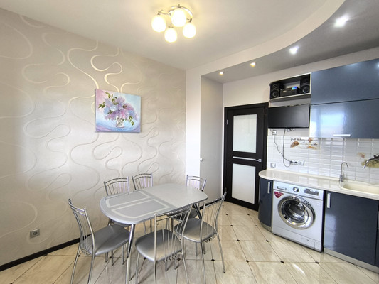 Продам двухкомнатную (2-комн.) квартиру, Пионерская ул, 15к2, Бородино д