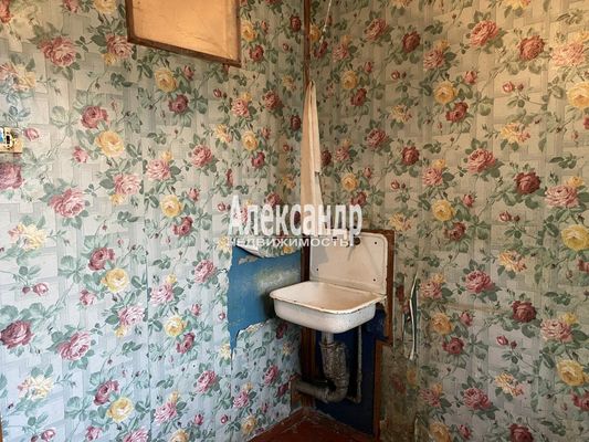 Продам однокомнатную (1-комн.) квартиру, Центральная ул, 8, Плодовое п