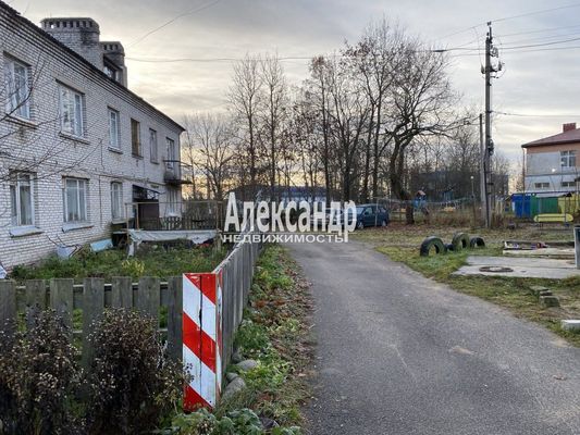 Продам однокомнатную (1-комн.) квартиру, Центральная ул, 8, Плодовое п