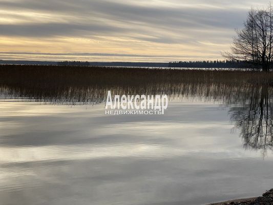 Продам однокомнатную (1-комн.) квартиру, Центральная ул, 8, Плодовое п