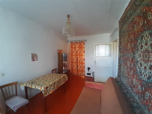 Продам двухкомнатную (2-комн.) квартиру, Городской пер, 11, Батайск г