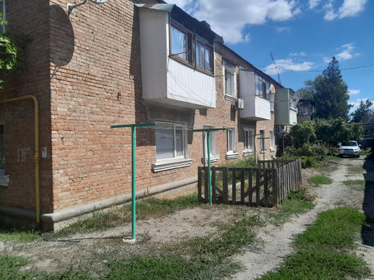 Продам двухкомнатную (2-комн.) квартиру, Городской пер, 11, Батайск г