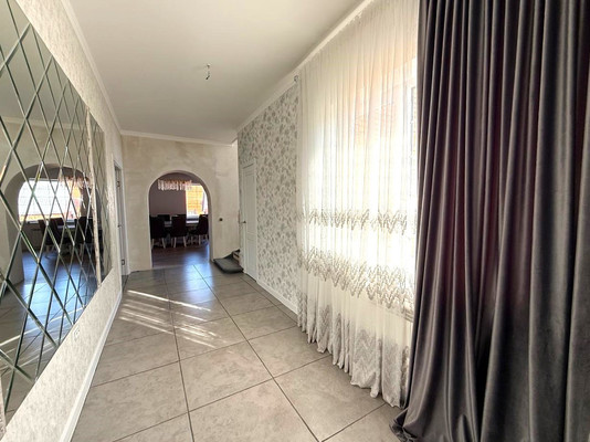 Продам дом, Радужная ул, 48, Апшеронск г, 0 км от города