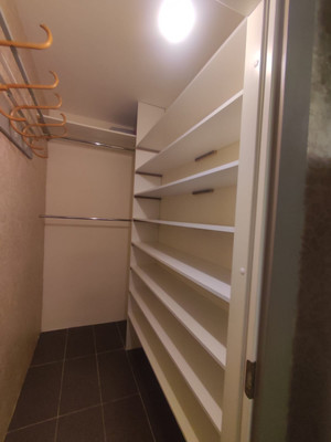 Продам трехкомнатную (3-комн.) квартиру, Московская ул, 3, Пенино д