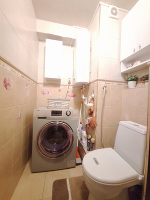 Продам трехкомнатную (3-комн.) квартиру, Волжская наб, 10, Нижний Новгород г