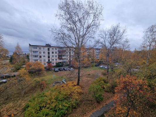 Продам трехкомнатную (3-комн.) квартиру, М.Горького ул, 7, Медвежьегорск г