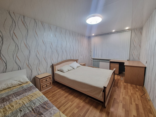 Продам трехкомнатную (3-комн.) квартиру, М.Горького ул, 7, Медвежьегорск г