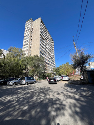 Продам однокомнатную (1-комн.) квартиру, Добровольского ул, 8к1, Ростов-на-Дону г