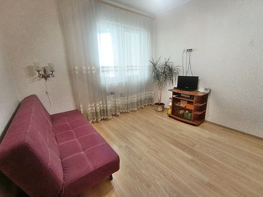 Продам однокомнатную (1-комн.) квартиру, Пушкинская ул, 1к3, Ашукино дп