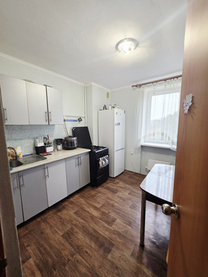 Продам однокомнатную (1-комн.) квартиру, Грэсовская ул, 2, Грэсовский пгт