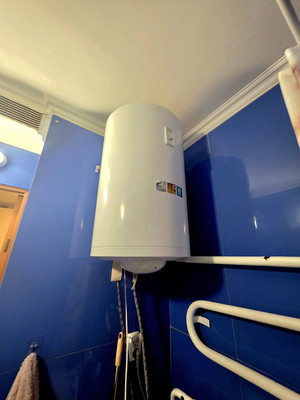 Продам однокомнатную (1-комн.) квартиру, Грэсовская ул, 2, Грэсовский пгт