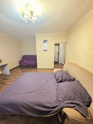 Продам однокомнатную (1-комн.) квартиру, Грэсовская ул, 2, Грэсовский пгт