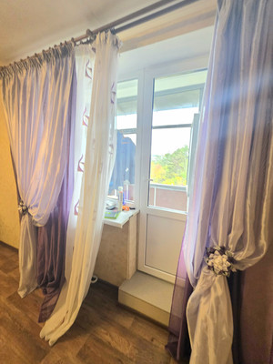 Продам однокомнатную (1-комн.) квартиру, Грэсовская ул, 2, Грэсовский пгт