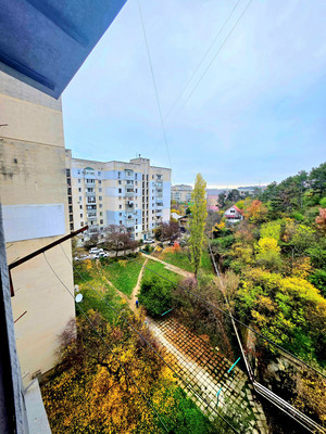 Продам однокомнатную (1-комн.) квартиру, Грэсовская ул, 2, Грэсовский пгт