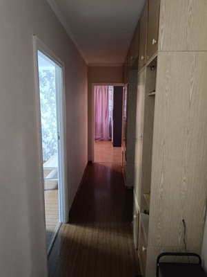 Продам трехкомнатную (3-комн.) квартиру, Малоземельская ул, 21, Новороссийск г