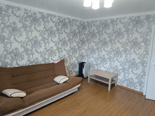 Продам трехкомнатную (3-комн.) квартиру, Малоземельская ул, 21, Новороссийск г