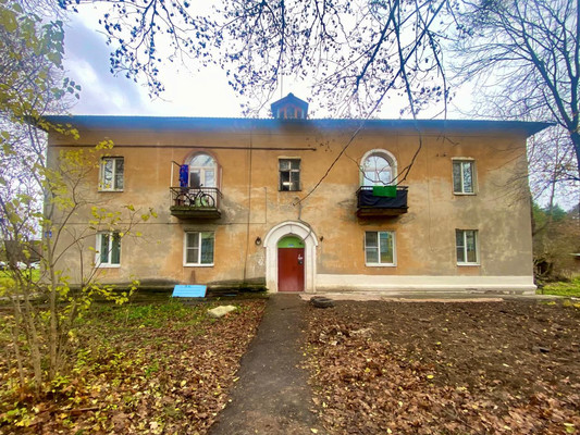 Продам трехкомнатную (3-комн.) квартиру, Чехова ул, 55, Столбовая рп