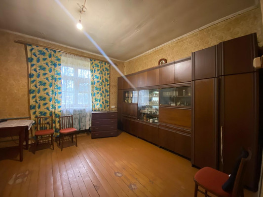 Продам трехкомнатную (3-комн.) квартиру, Чехова ул, 55, Столбовая рп