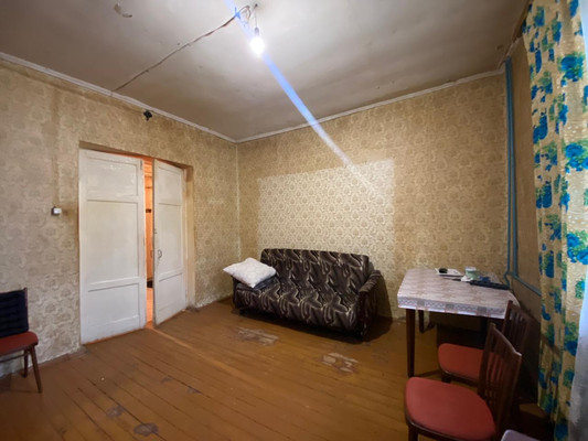 Продам трехкомнатную (3-комн.) квартиру, Чехова ул, 55, Столбовая рп