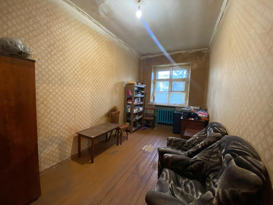 Продам трехкомнатную (3-комн.) квартиру, Чехова ул, 55, Столбовая рп