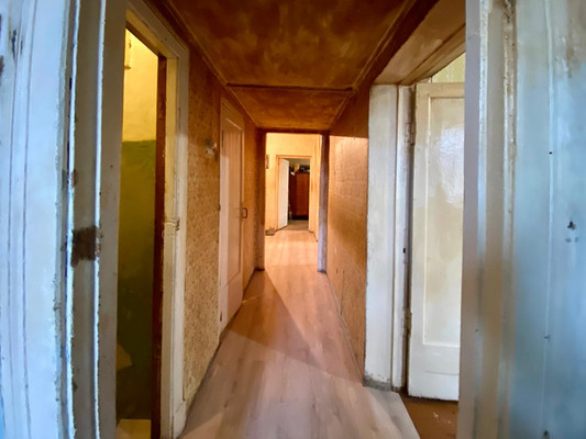 Продам трехкомнатную (3-комн.) квартиру, Чехова ул, 55, Столбовая рп