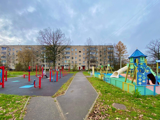 Продам трехкомнатную (3-комн.) квартиру, Чехова ул, 55, Столбовая рп