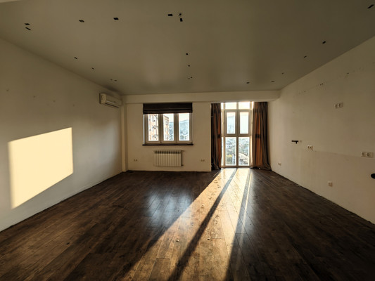 Продам однокомнатную (1-комн.) квартиру, Видова ул, 121ак3, Новороссийск г