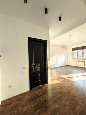 Продам однокомнатную (1-комн.) квартиру, Видова ул, 121ак3, Новороссийск г