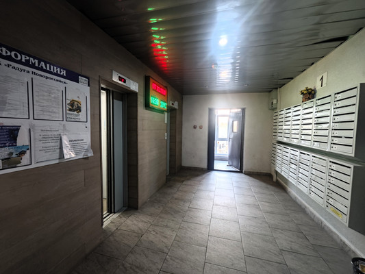 Продам однокомнатную (1-комн.) квартиру, Видова ул, 121ак3, Новороссийск г