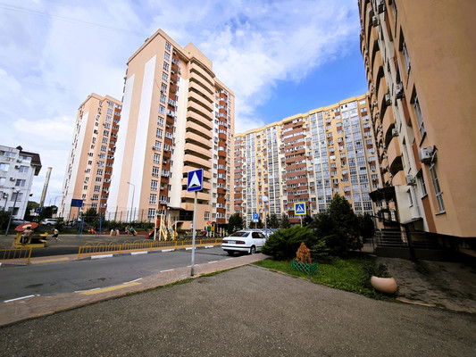 Продам однокомнатную (1-комн.) квартиру, Видова ул, 121ак3, Новороссийск г