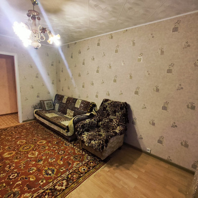 Продам двухкомнатную (2-комн.) квартиру, Строительная ул, 19, Видное г