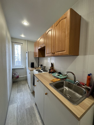 Продам двухкомнатную (2-комн.) квартиру, Томилинская ул, 33, Дзержинский г