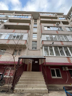 Продам коммерческое помещение 32,6 м2, Куликова Поля ул, 16, Краснодар г
