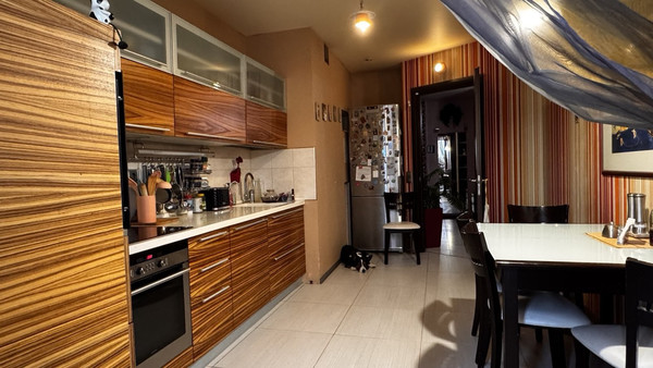 Продам двухкомнатную (2-комн.) квартиру, Вернадского пр-кт, 92, Москва г