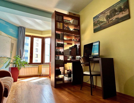 Продам двухкомнатную (2-комн.) квартиру, Вернадского пр-кт, 92, Москва г