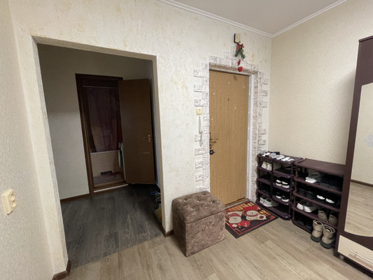 Продам многокомнатную квартиру, Балаклавская ул, 77, Симферополь г