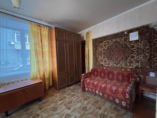 Продам однокомнатную (1-комн.) квартиру, Тельмана ул, 109, Брянск г