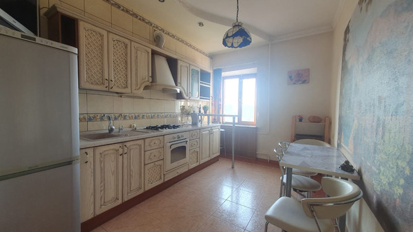 Сдам трехкомнатную (3-комн.) квартиру, Газетный пер, 100, Ростов-на-Дону г