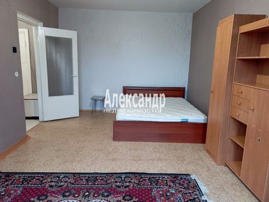 Продам однокомнатную (1-комн.) квартиру, Планерная ул, 21к1, Санкт-Петербург г