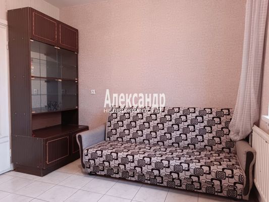 Продам однокомнатную (1-комн.) квартиру, Планерная ул, 21к1, Санкт-Петербург г