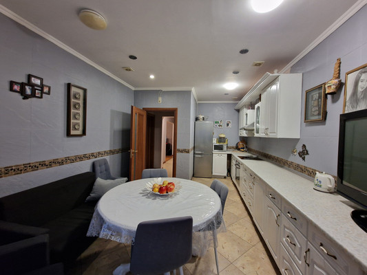 Продам трехкомнатную (3-комн.) квартиру, Спортивная ул, 17, Кокошкино дп