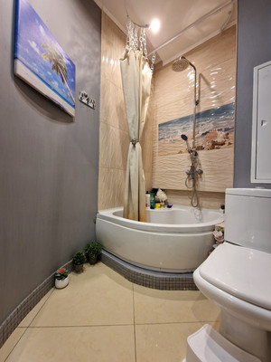 Продам трехкомнатную (3-комн.) квартиру, Спортивная ул, 17, Кокошкино дп