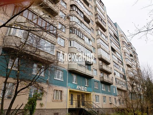 Продам однокомнатную (1-комн.) квартиру, Планерная ул, 21к1, Санкт-Петербург г