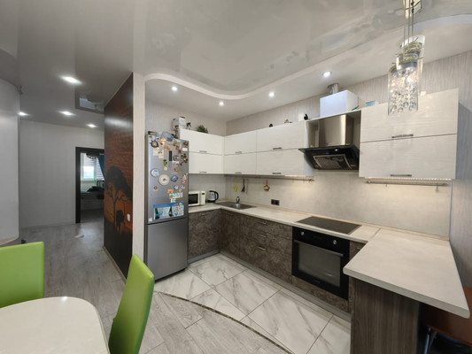 Продам трехкомнатную (3-комн.) квартиру, им. Достоевского ул, 84, Краснодар г