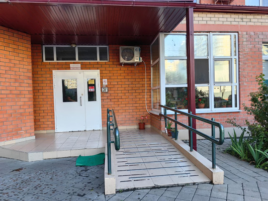 Продам трехкомнатную (3-комн.) квартиру, им. Достоевского ул, 84, Краснодар г