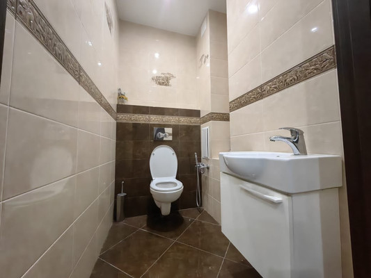 Продам трехкомнатную (3-комн.) квартиру, им. Достоевского ул, 84, Краснодар г