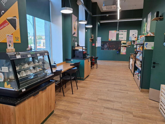 Сдам торговое помещение 45 м2, Энгельса пр-кт, 21, Санкт-Петербург г