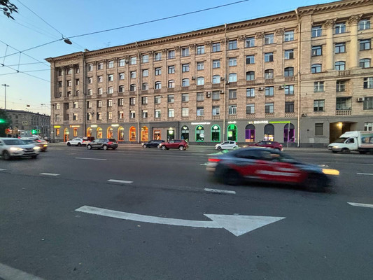 Сдам торговое помещение 45 м2, Энгельса пр-кт, 21, Санкт-Петербург г