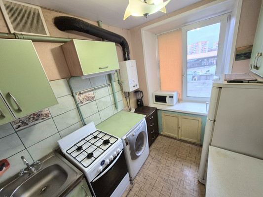 Продам однокомнатную (1-комн.) квартиру, Калинина ул, 2, Королев г